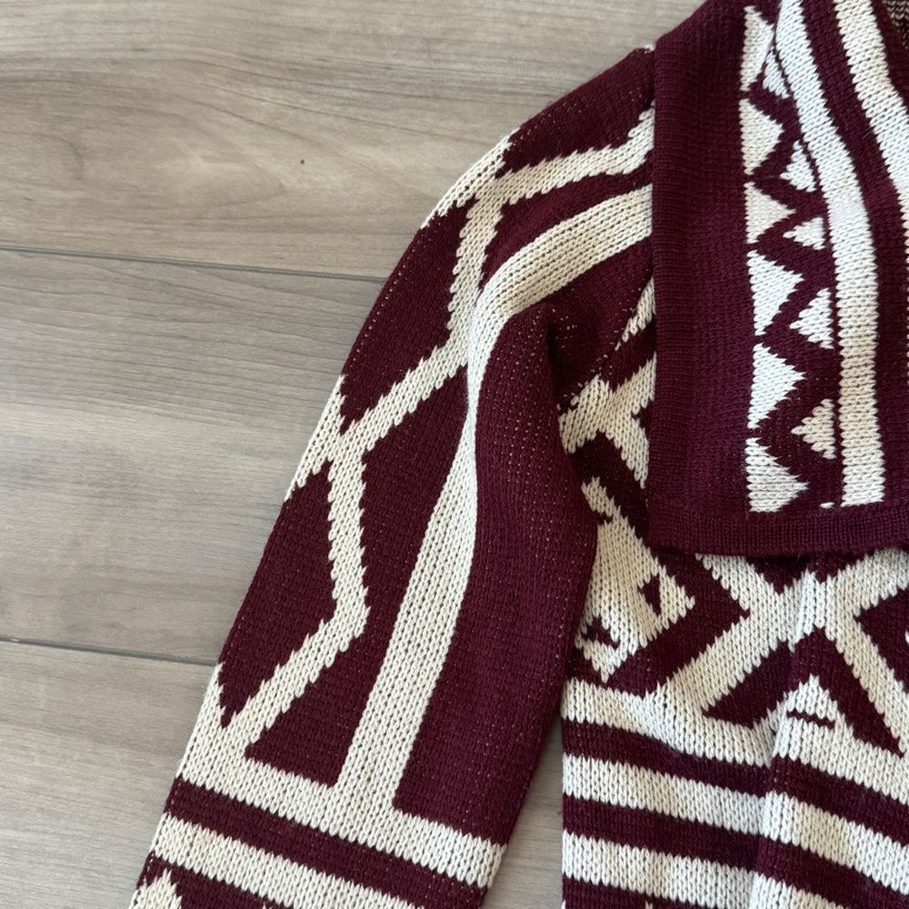Kate Collection Women's Burgundy and Cream Geometric Cardigan Size Small - Picture 5 of 9